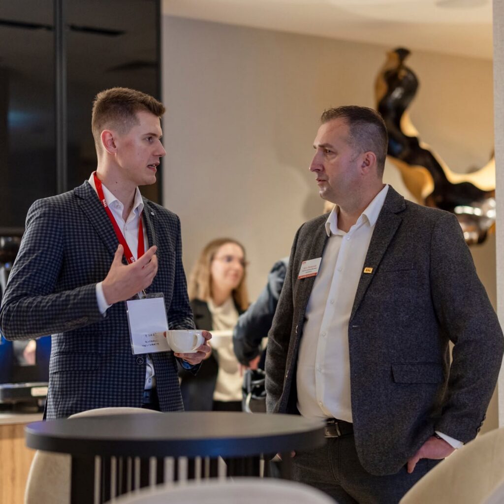 Jak rozwijać firmę przez networking?